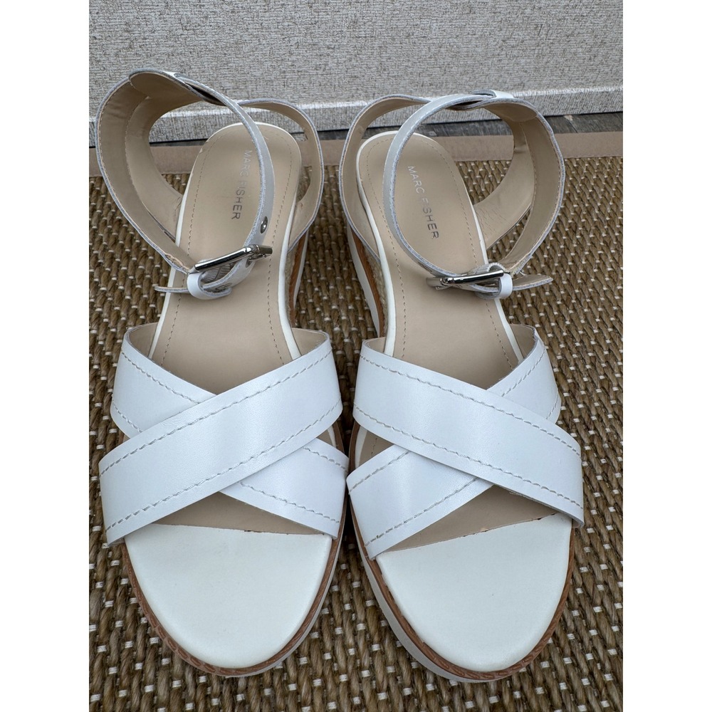 Marc Fisher Espadrille Platform Sandal — Size 10 — White - Picture 2 of 8